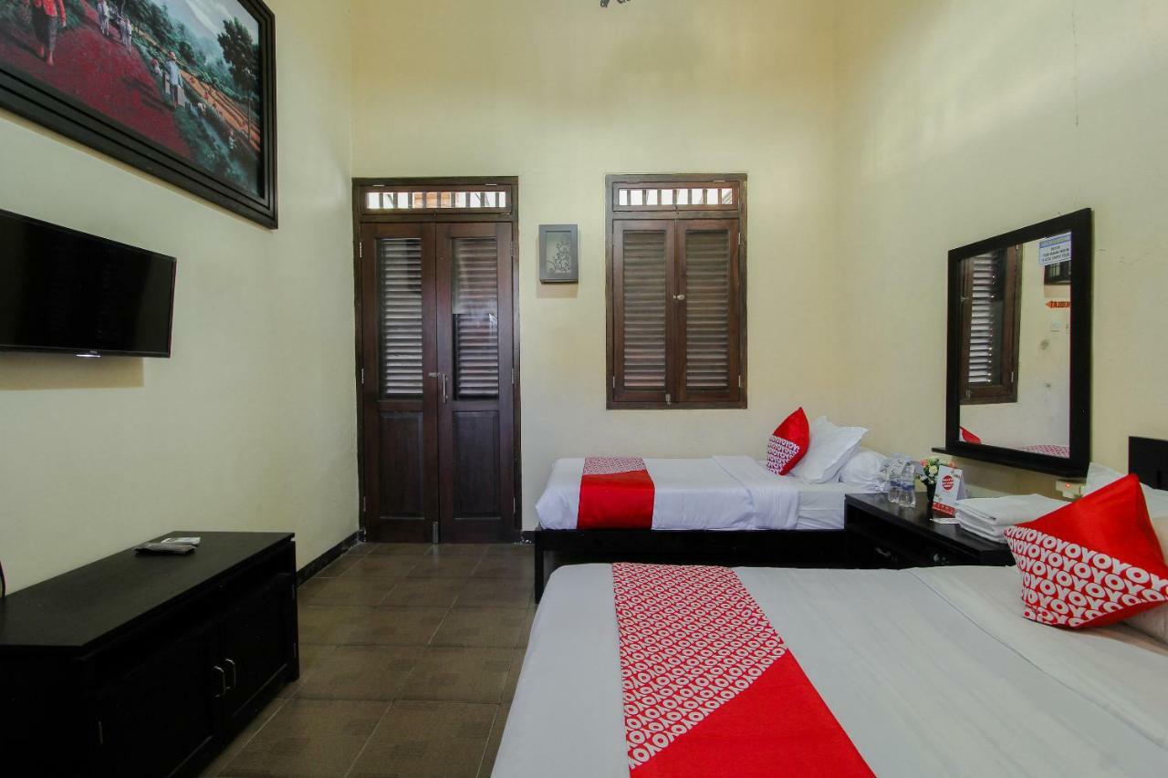 Oyo 1361 Singosari Family Residence Banyuwangi  Eksteriør bilde
