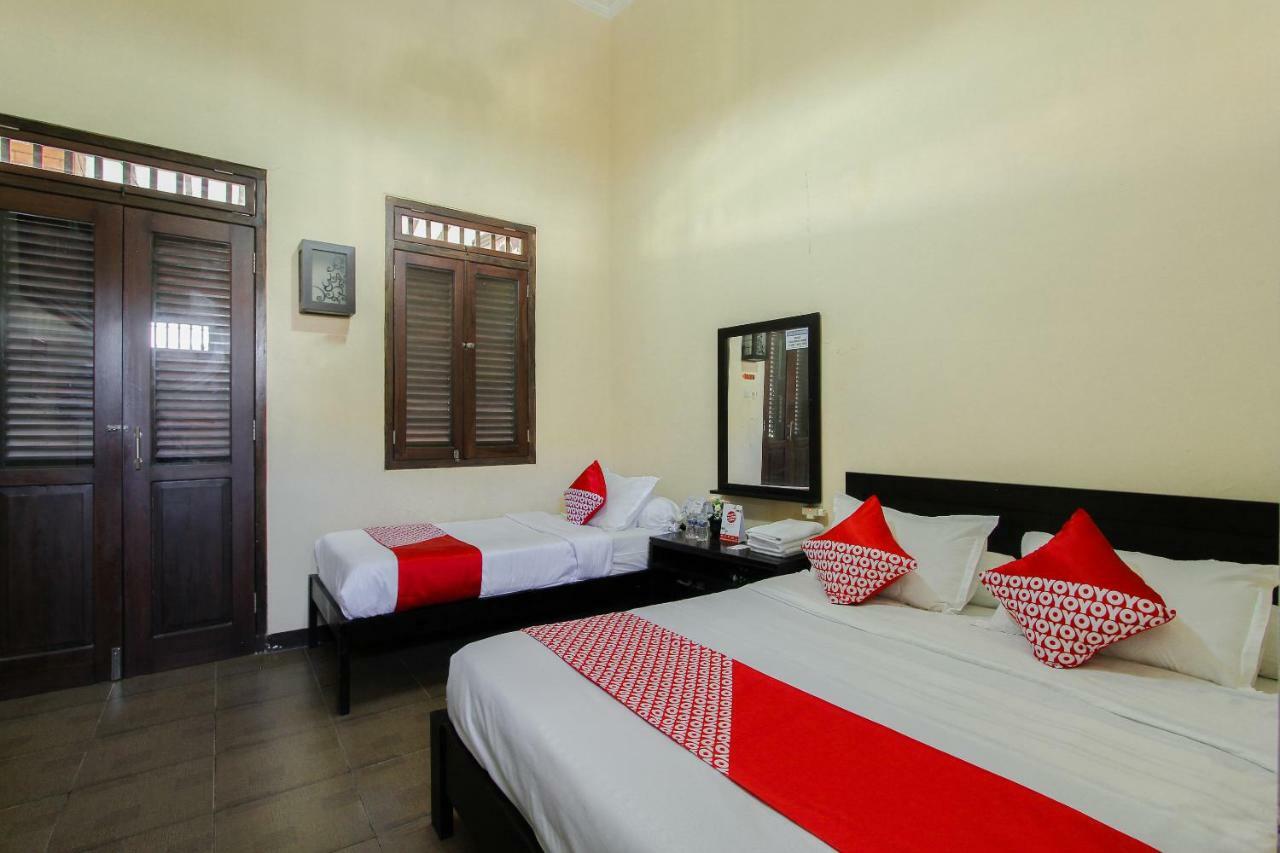 Oyo 1361 Singosari Family Residence Banyuwangi  Eksteriør bilde