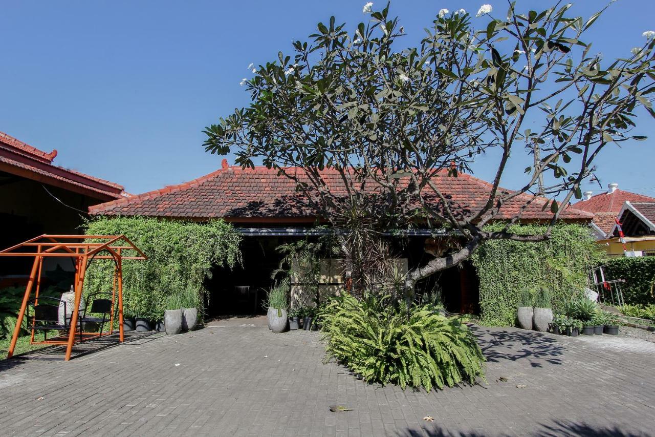 Oyo 1361 Singosari Family Residence Banyuwangi  Eksteriør bilde
